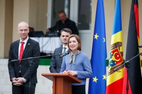 Maia Sandu a participat la inaugurarea unui proiect de eficiență energetică la școala din Holercani